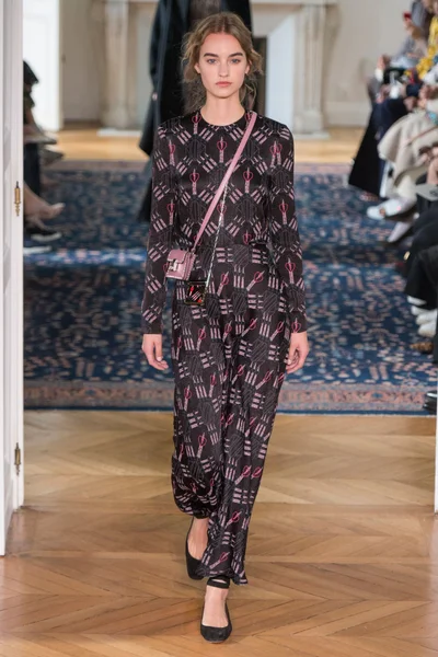 Look 46